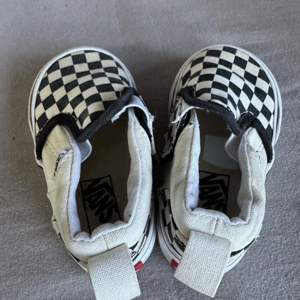 Size 4c - Vans Checkerboard Slip On Crib Shoes- Baby/Infant- Black/White